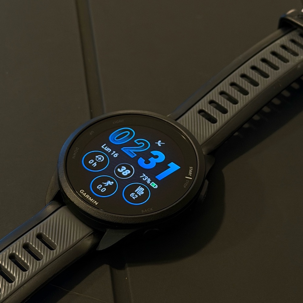Garmin Forerunner 165